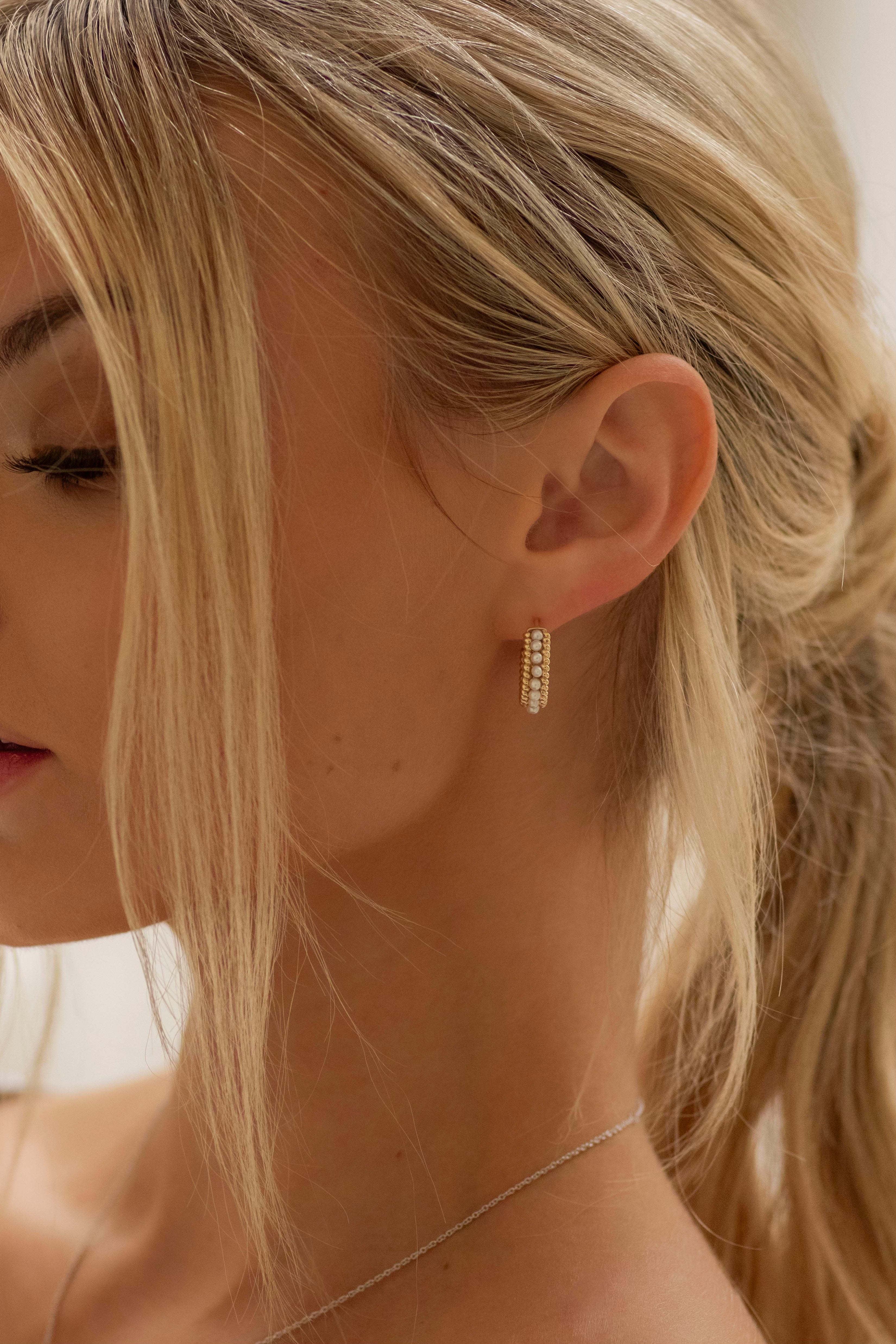 Aphrodite's Divine Pearl Earrings